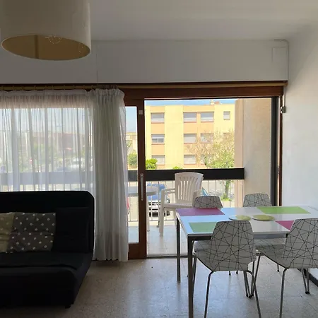 Agreable T2 Pour 5 Pers, 1er Etage, Climatise, Parking Securise - Fr-1-797-6 Apartmán *