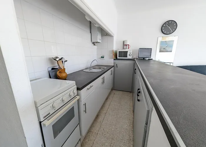 Apartmán Agreable T2 Pour 5 Pers, 1er Etage, Climatise, Parking Securise - Fr-1-797-6 Port-la-Nouvelle